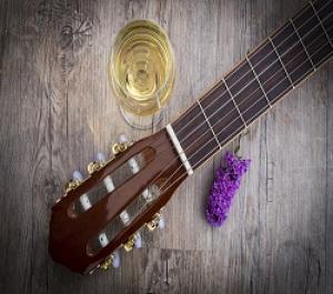 Ученые определили, что музыка влияет на вкус вина