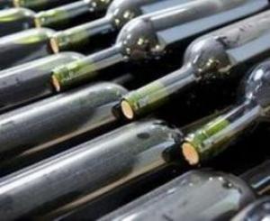 Госдуме предложат разрешить продажу домашнего вина на рынках