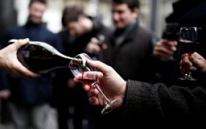 В поисках вкуса: Россия вернулась на докризисные показатели потребления вина