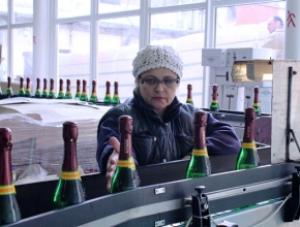 Виноделы Севастополя перейдут на местное сырье