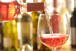 Предлагаем ознакомиться с продукцией ЗАО &quot;Прасковейское&quot;. “Розовые вина”.