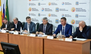 Развитие мер государственной поддержки виноградарства обсудили на Ставрополье