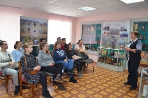 Студенты СтГАУ узнали много интересного и полезного о ставропольских виноградарях и вине