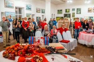 Выставка Александра Ушакова: вино и живопись