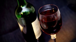 Откуда берется абхазское вино, если в Абхазии нет виноградников
