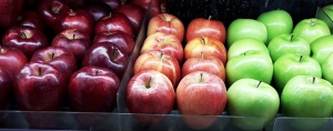В США фермеры запустили в продажу сорт яблок, которые не портятся целый год